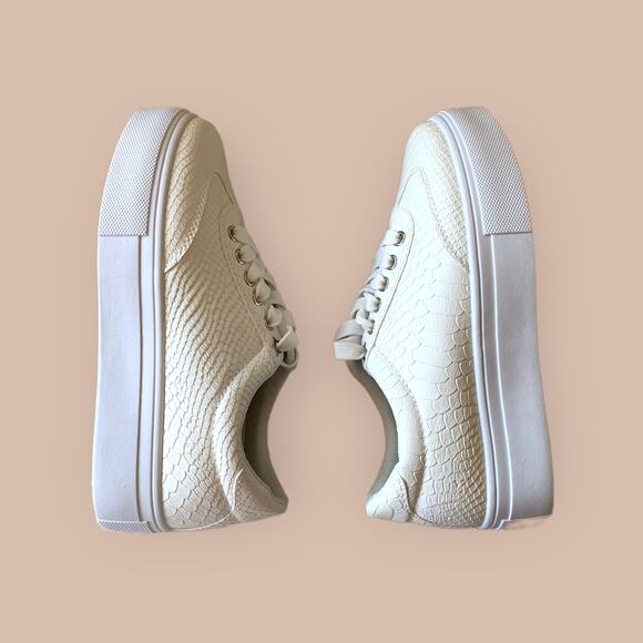 Nasty Gal Faux Croc Leather Platform Sneakers Size US 8/ UK 6 White - Picture 6 of 10